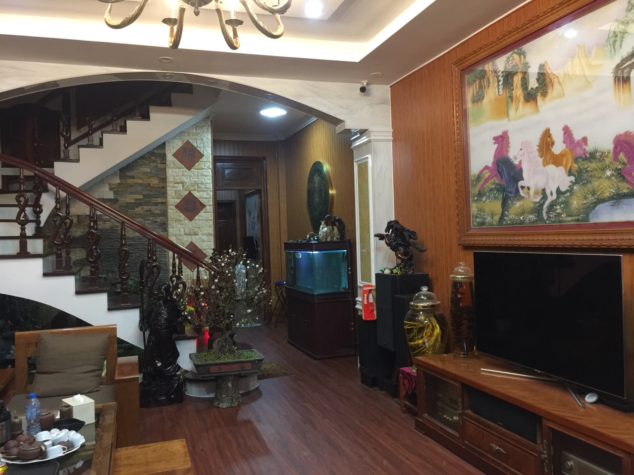 ván nhựa ốp tường chống ẩm mốc