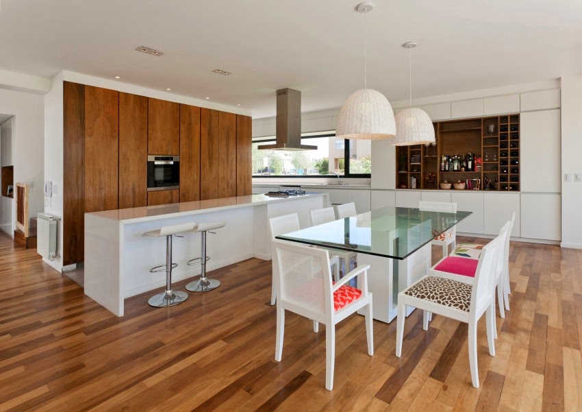 Sàn Nhựa Vân Gỗ Cho Biệt Thự – Á Đông Floor .